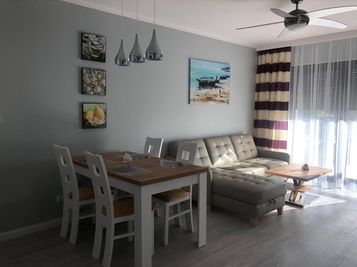 Gardenia Apartament Przy Plazy 17 Dziwnow Luaran gambar